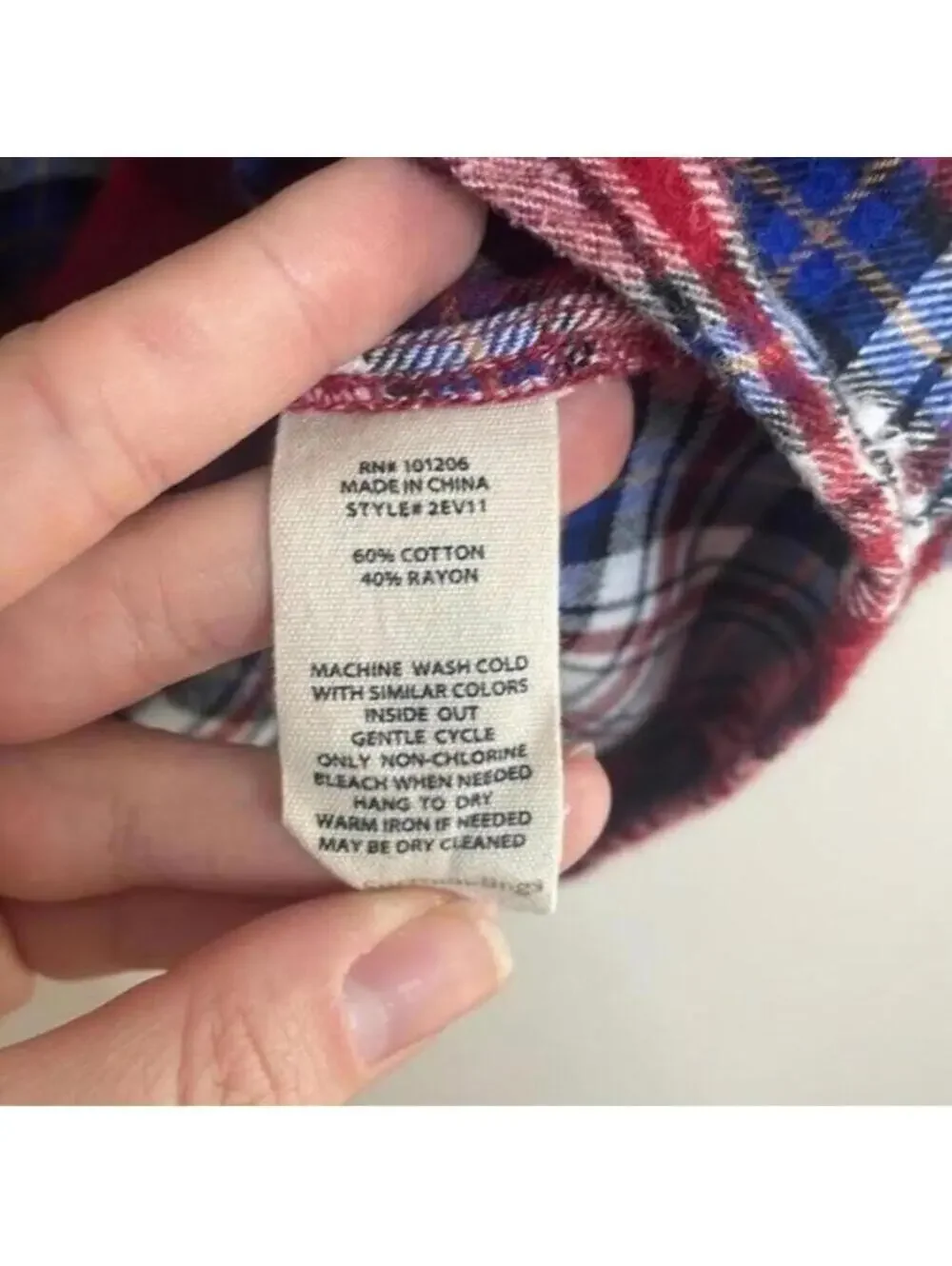 🇺🇸Soft surroundings, red and blue plaid button up pajama top cotton blend